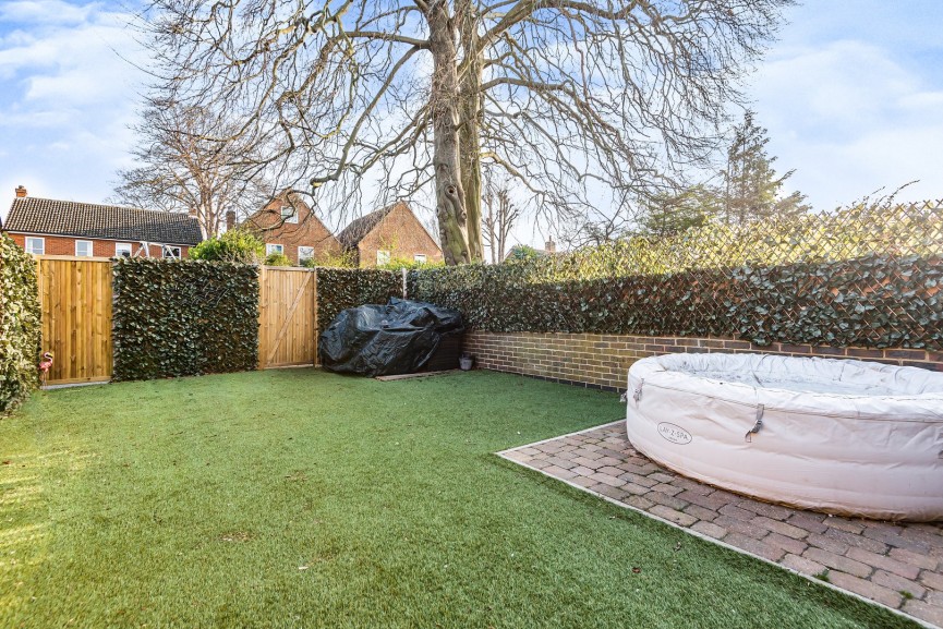 4 bedroom House for Sale Hitchin Street, Baldock, Hertfordshire