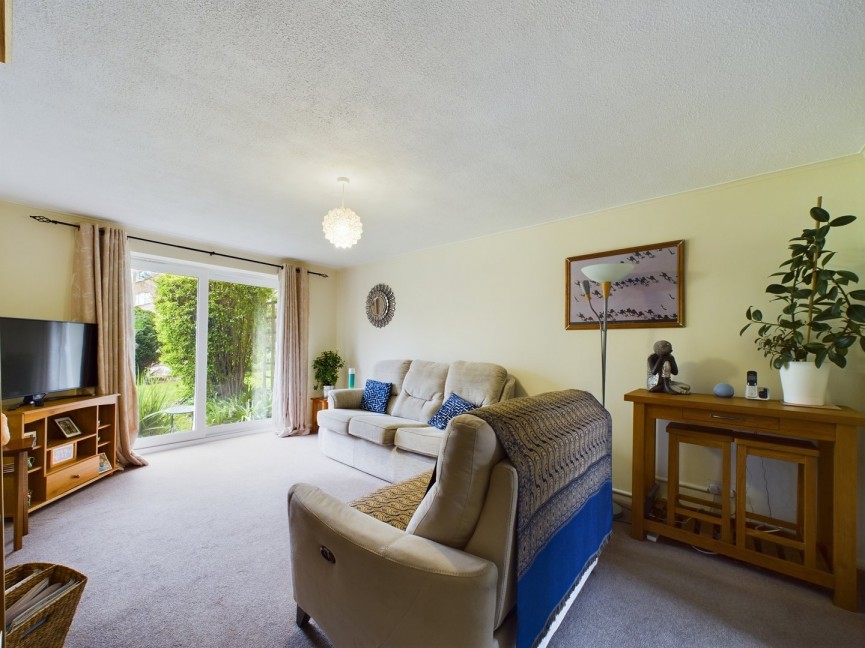 1 bedroom Flat for Sale The Maples, Hitchin, Hertfordshire