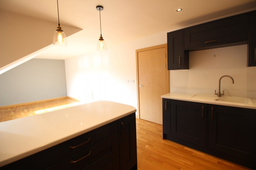 2 bedroom Flat for Letting Walsworth Road, Hitchin, Hertfordshire