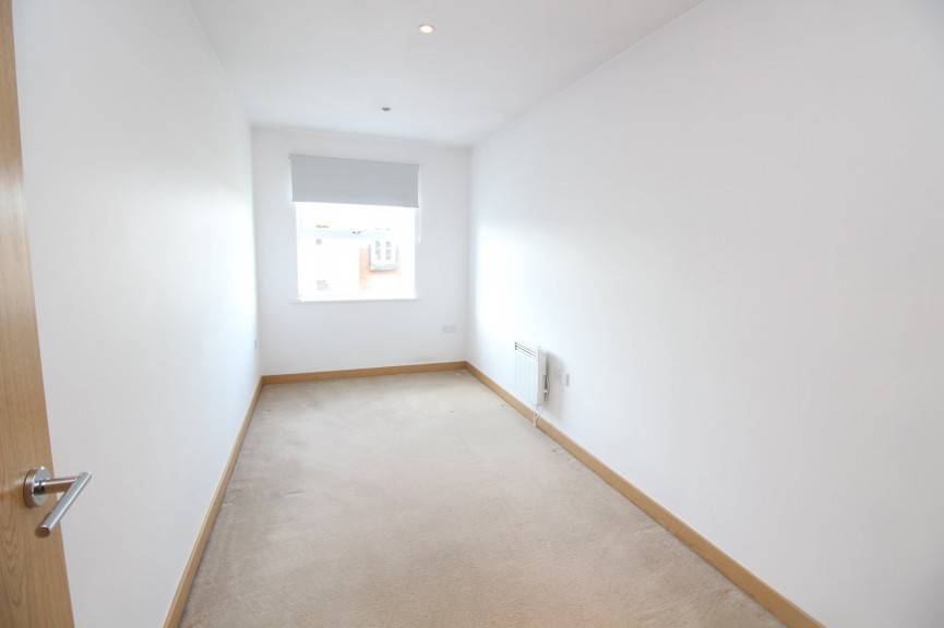 2 bedroom Flat for Letting Walsworth Road, Hitchin, Hertfordshire