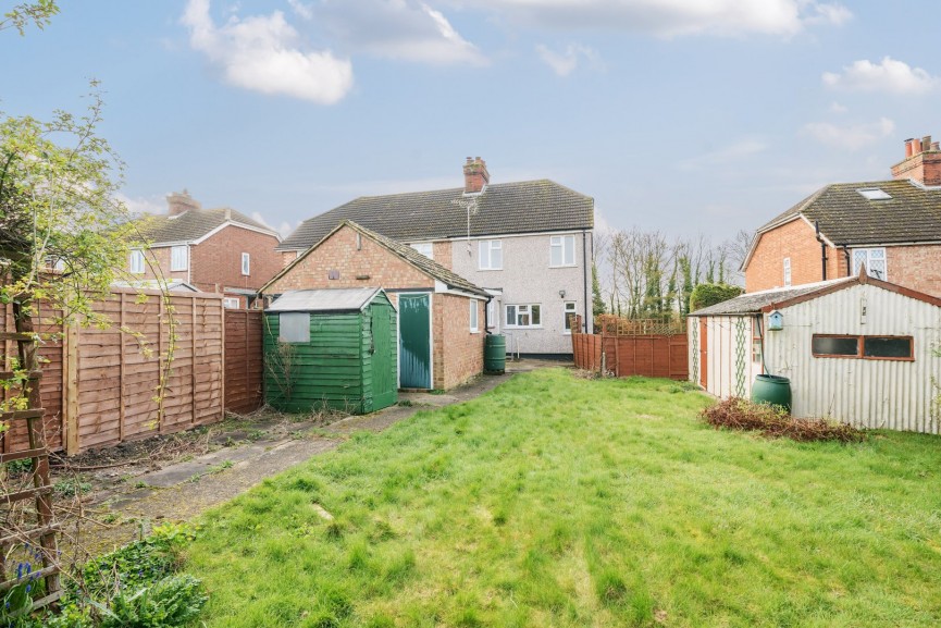 3 bedroom House for Sale High Road, Shillington, Bedfordshire