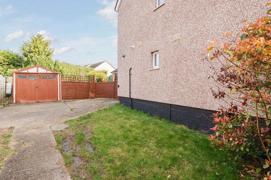 3 bedroom House for Sale High Road, Shillington, Bedfordshire