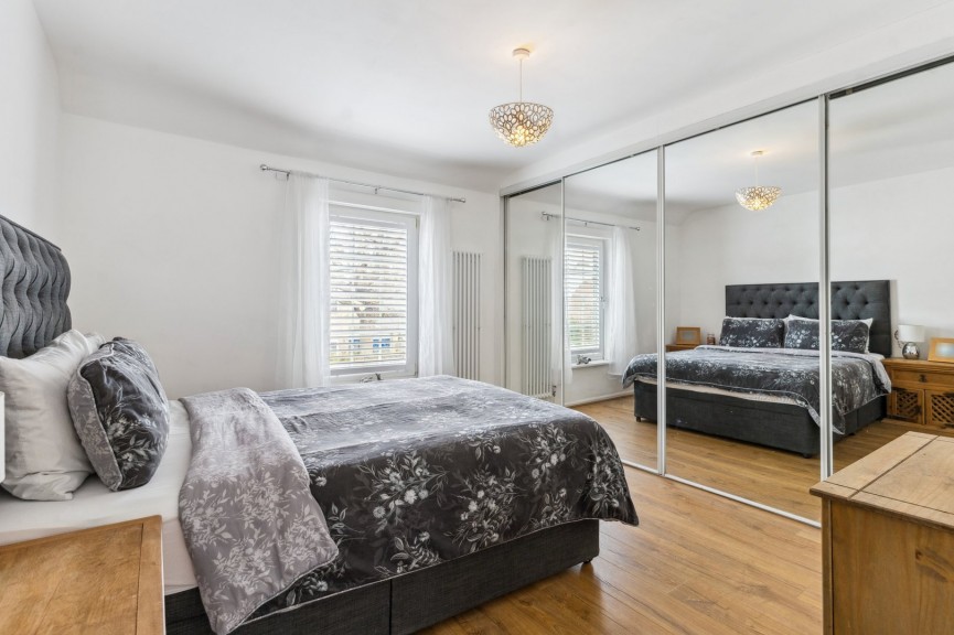 3 bedroom House for Sale Hitchin Road, Stotfold, Bedfordshire