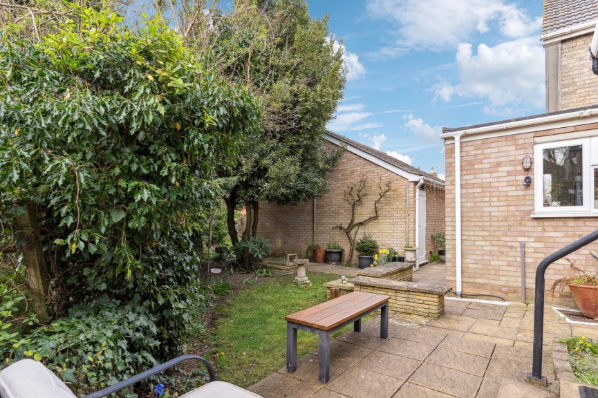 3 bedroom House for Sale Hitchin Road, Stotfold, Bedfordshire