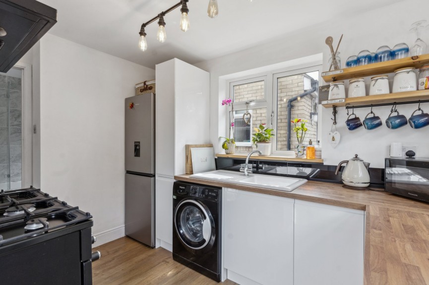 3 bedroom House for Sale Hitchin Road, Stotfold, Bedfordshire