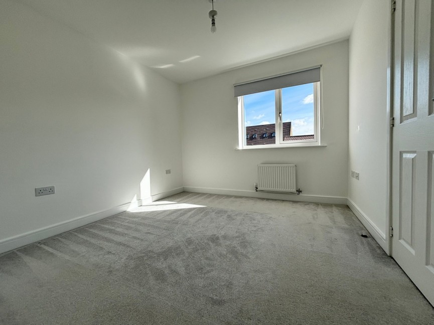 2 bedroom House for Letting Maskin Drive, Biggleswade, Bedfordshire