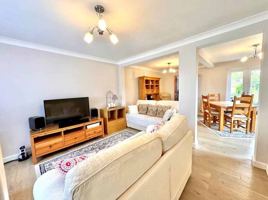 3 bedroom House for Sale Chauncy Gardens, Baldock, Hertfordshire
