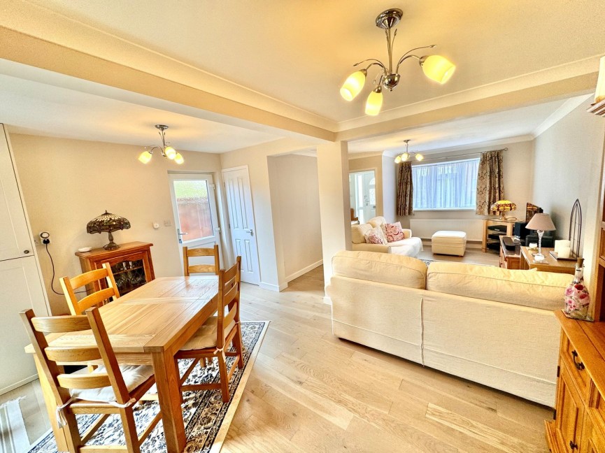3 bedroom House for Sale Chauncy Gardens, Baldock, Hertfordshire