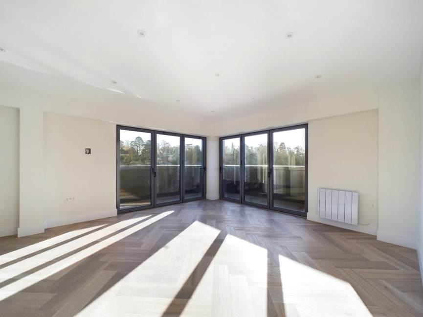2 bedroom Flat for Sale Bridge Street, HITCHIN, Hertfordshire