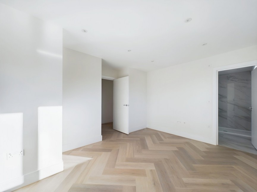 2 bedroom Flat for Sale Bridge Street, HITCHIN, Hertfordshire