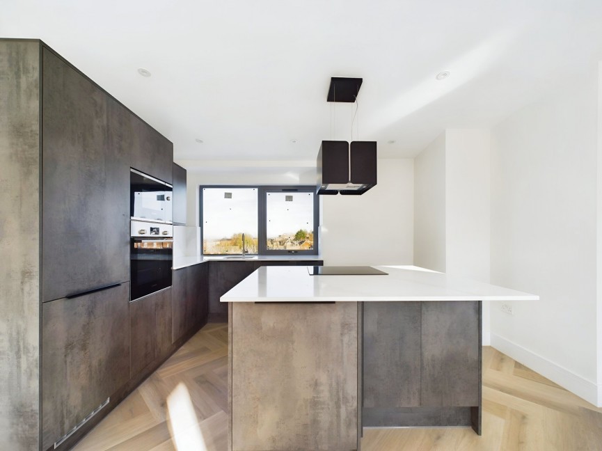 2 bedroom Flat for Sale Bridge Street, HITCHIN, Hertfordshire