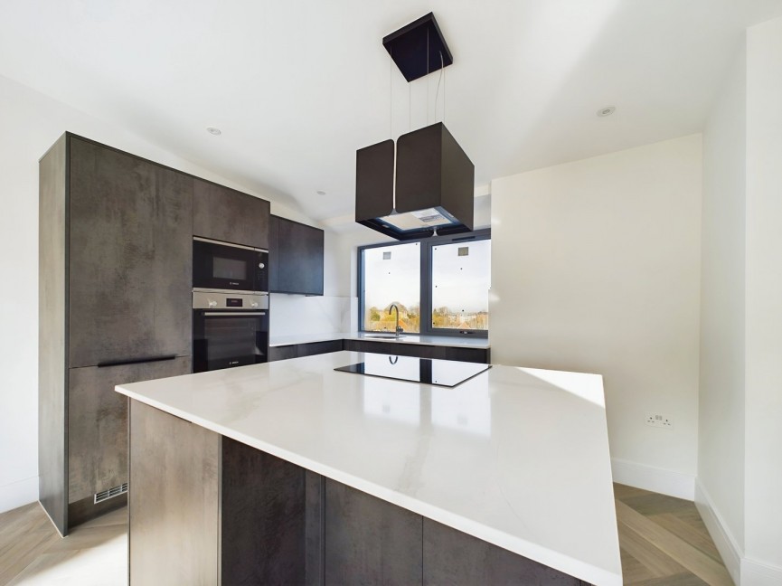 2 bedroom Flat for Sale Bridge Street, HITCHIN, Hertfordshire