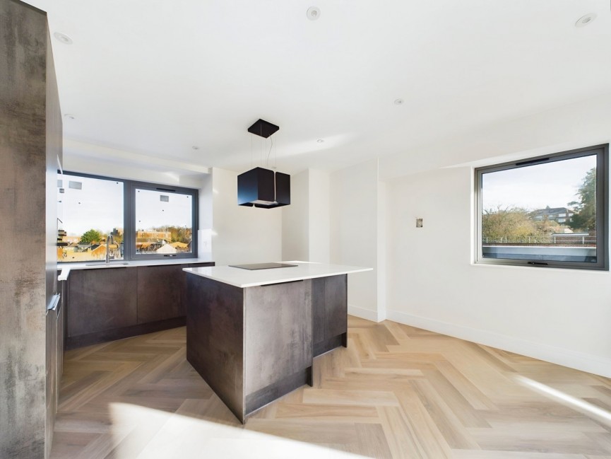 2 bedroom Flat for Sale Bridge Street, HITCHIN, Hertfordshire