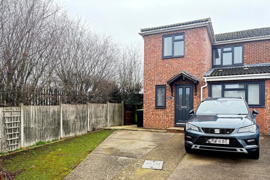 3 bedroom House for Sale Grebe Close, Flitwick, Bedfordshire