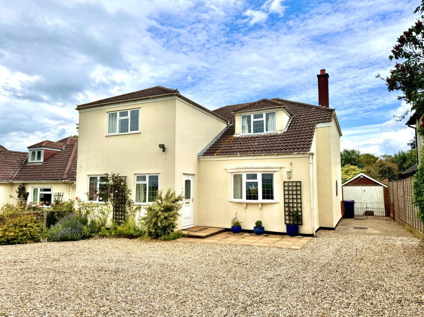 4 bedroom House for Sale Bygrave, Baldock, Hertfordshire