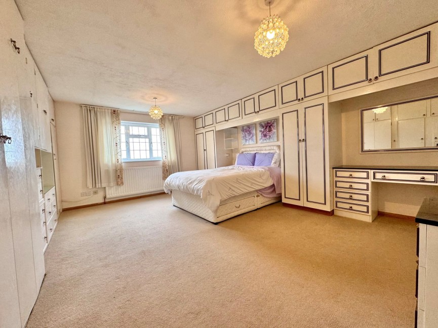 4 bedroom House for Sale Bygrave, Baldock, Hertfordshire