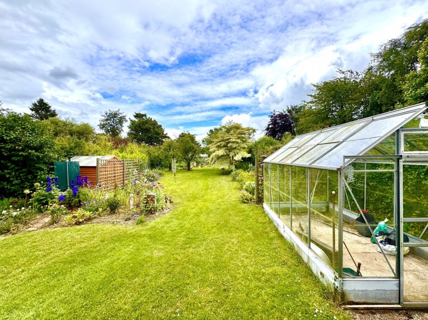 4 bedroom House for Sale Bygrave, Baldock, Hertfordshire