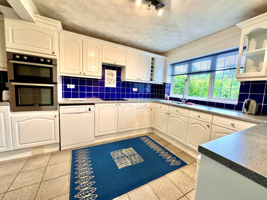 4 bedroom House for Sale Bygrave, Baldock, Hertfordshire