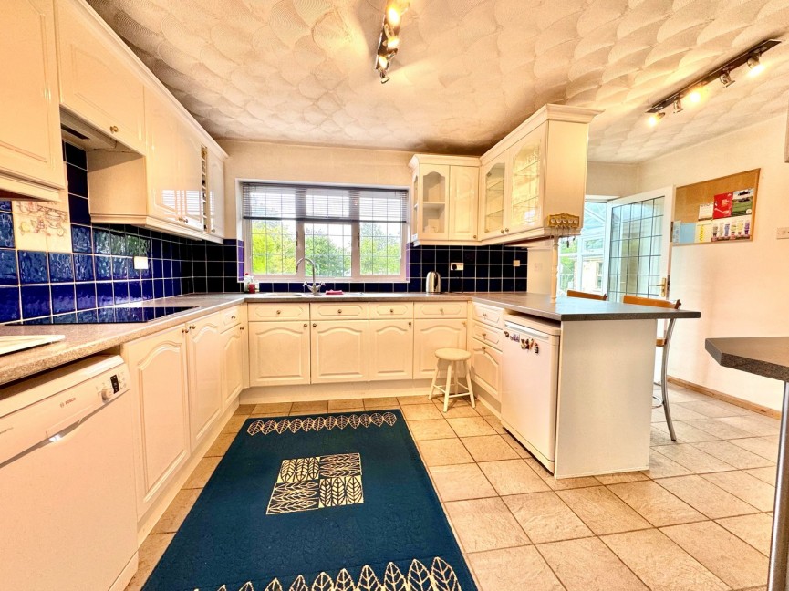 4 bedroom House for Sale Bygrave, Baldock, Hertfordshire