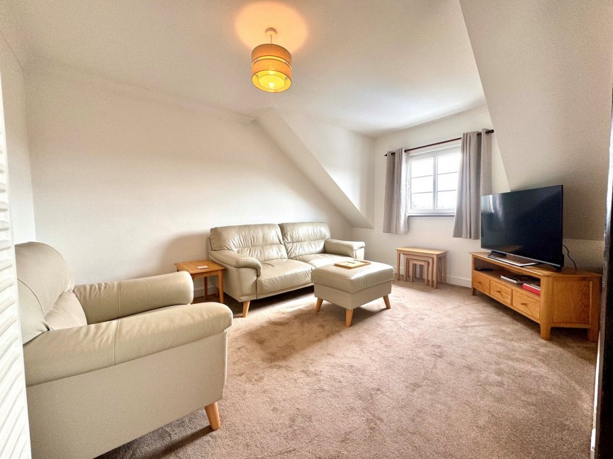 2 bedroom Flat for Sale Ashwell, Baldock, Hertfordshire