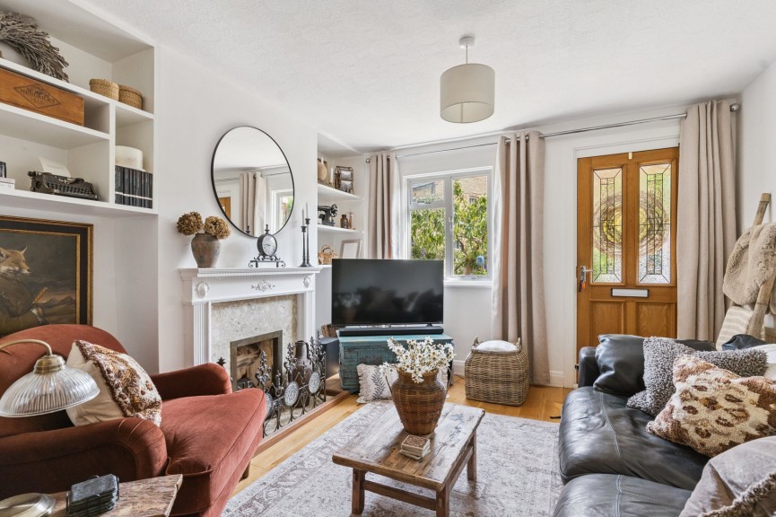 2 bedroom House for Sale Pirton, Hitchin, Hertfordshire