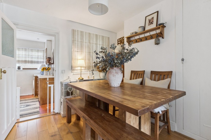 2 bedroom House for Sale Pirton, Hitchin, Hertfordshire