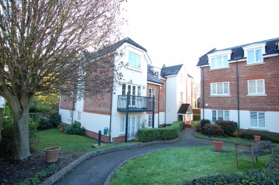 Oaklands Court, Canonsfield Road, WELWYN, Hertfordshire