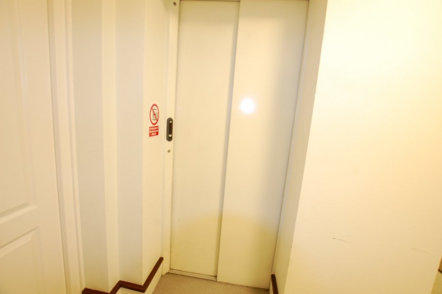 2 bedroom Flat for Sale Oaklands Court, WELWYN, Hertfordshire