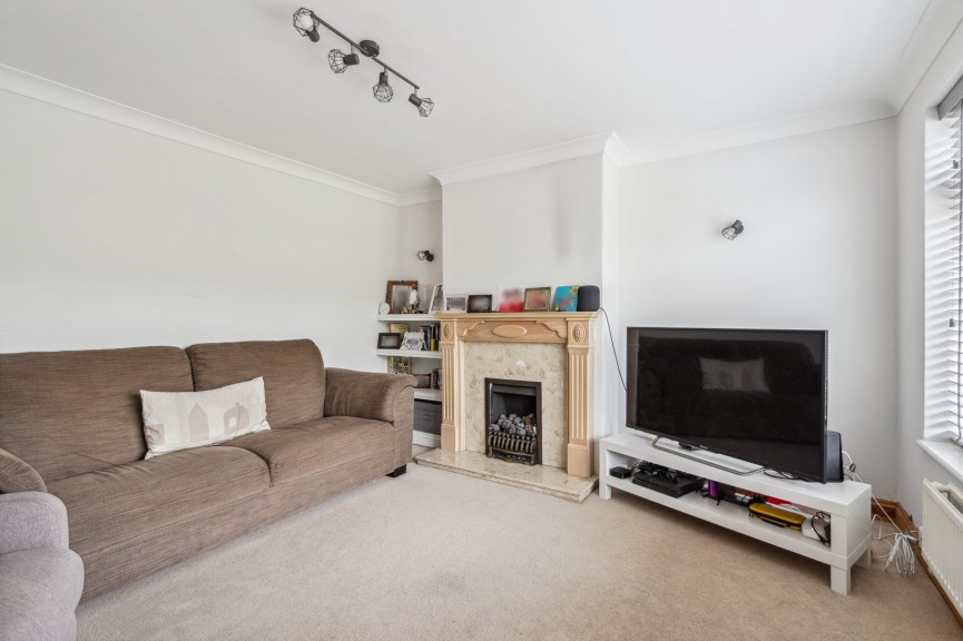 4 bedroom House for Sale Manton Road, Hitchin, Hertfordshire