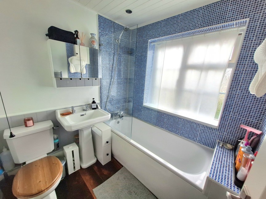 3 bedroom House for Sale Spring Close, Biggleswade, Bedfordshire