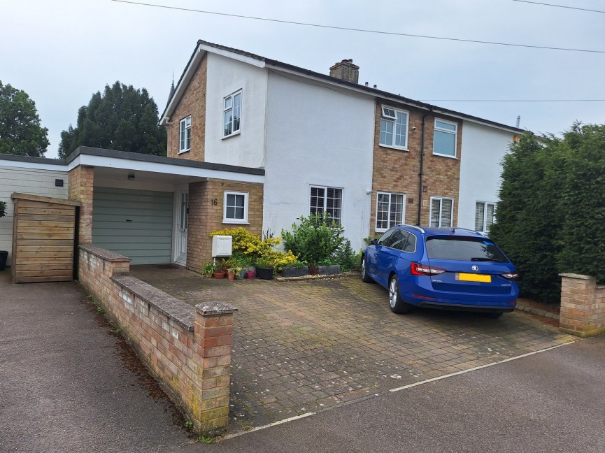 3 bedroom House for Sale Spring Close, Biggleswade, Bedfordshire