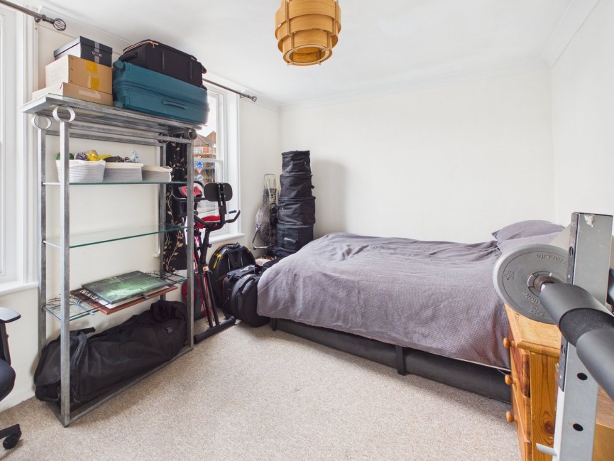 2 bedroom Flat for Sale Sun Street, Biggleswade, Bedfordshire