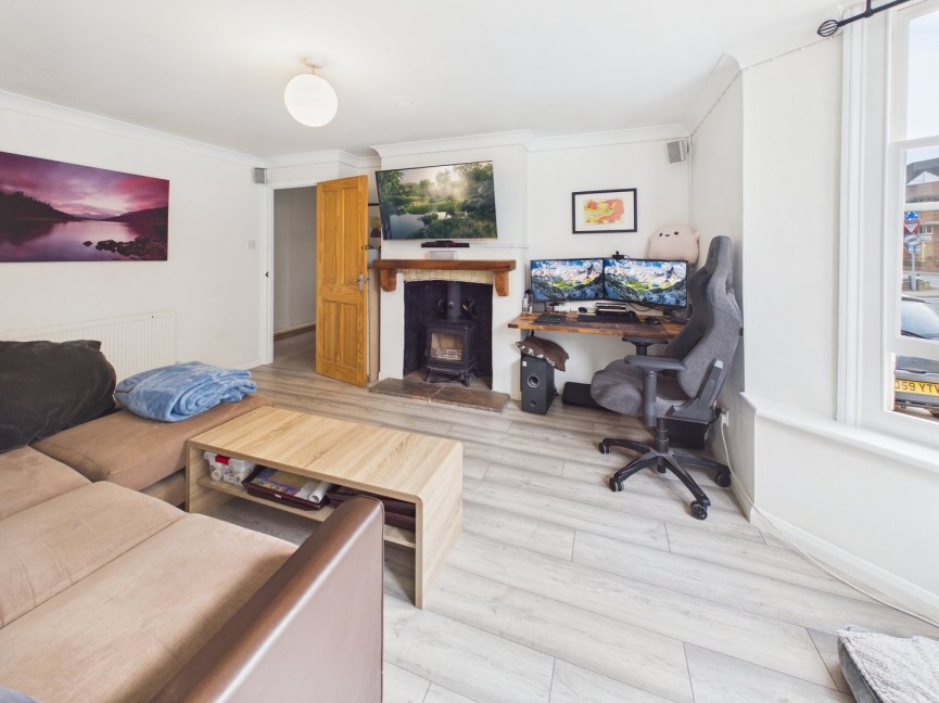 2 bedroom Flat for Sale Sun Street, Biggleswade, Bedfordshire