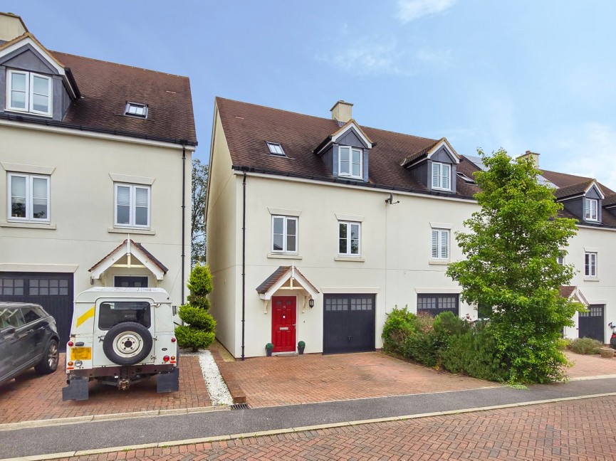 4 bedroom House for Sale Ampthill, Bedfordshire