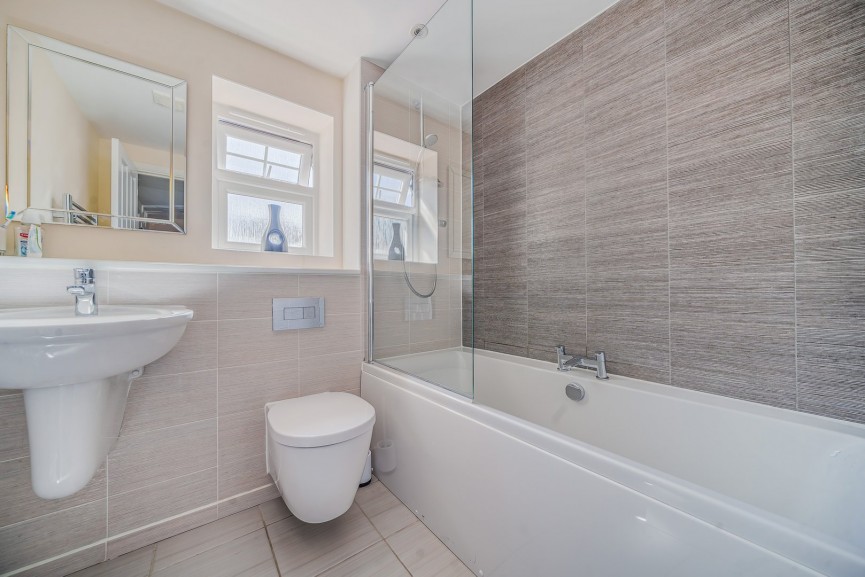 Tillers Close, Shefford, Bedfordshire