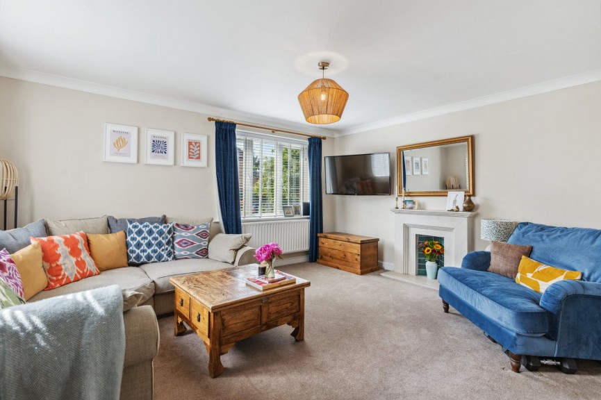 4 bedroom House for Sale Thomas Way, Royston, Hertfordshire