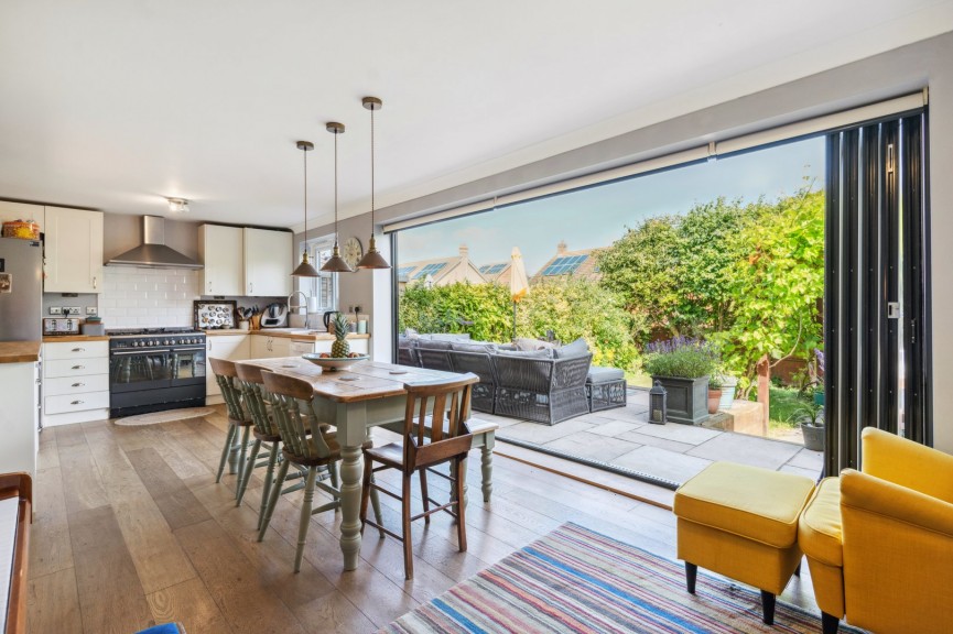 4 bedroom House for Sale Thomas Way, Royston, Hertfordshire