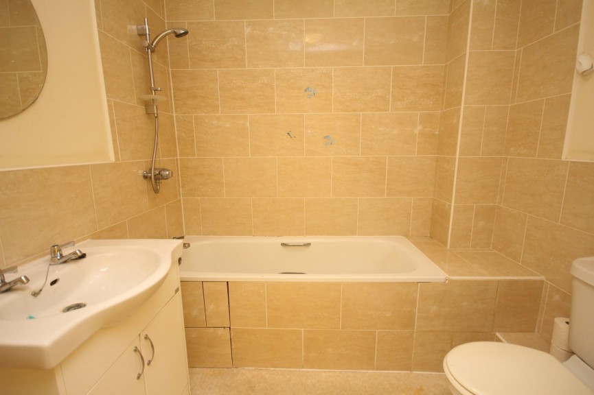 1 bedroom Bungalow for Sale Common View, Letchworth Garden City, Hertfordshire