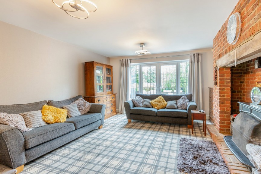 4 bedroom House for Sale Chestnut Walk, Welwyn, Hertfordshire