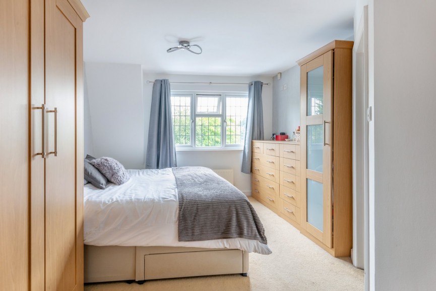 4 bedroom House for Sale Chestnut Walk, Welwyn, Hertfordshire