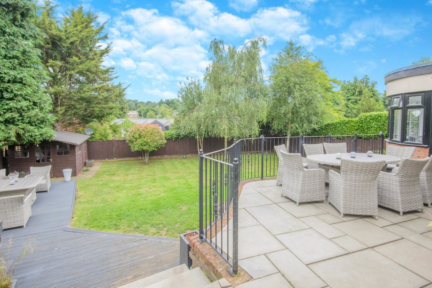 4 bedroom House for Sale Chestnut Walk, Welwyn, Hertfordshire
