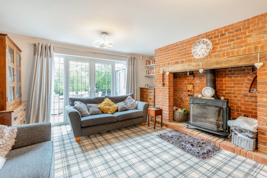 4 bedroom House for Sale Chestnut Walk, Welwyn, Hertfordshire