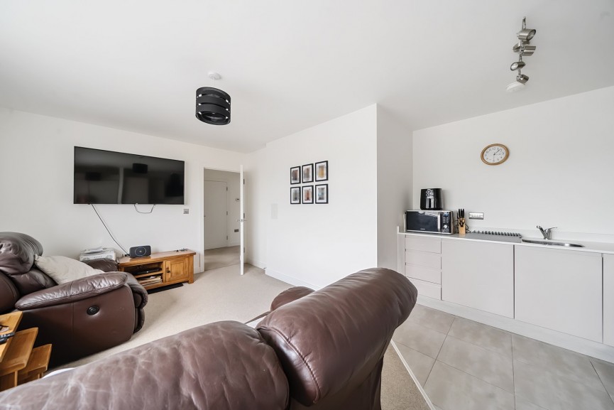 1 bedroom Flat for Sale Hitchin Road, Arlesey, Bedfordshire