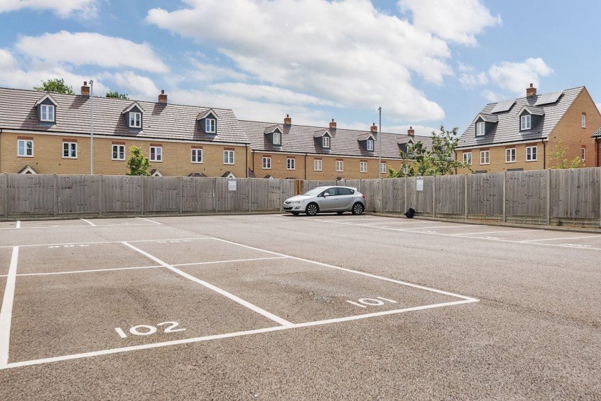 1 bedroom Flat for Sale Hitchin Road, Arlesey, Bedfordshire