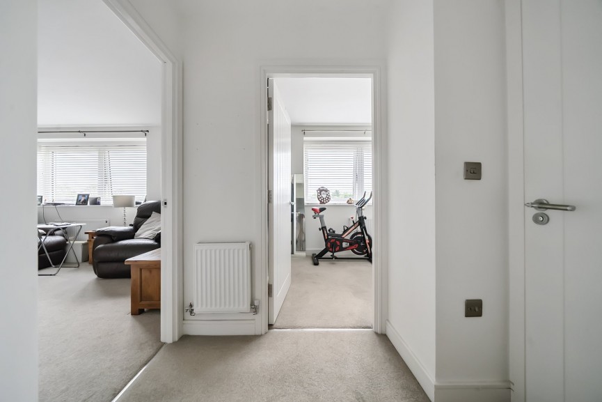 1 bedroom Flat for Sale Hitchin Road, Arlesey, Bedfordshire