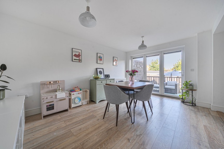 2 bedroom House for Sale Hitchin Road, Shefford, Bedfordshire