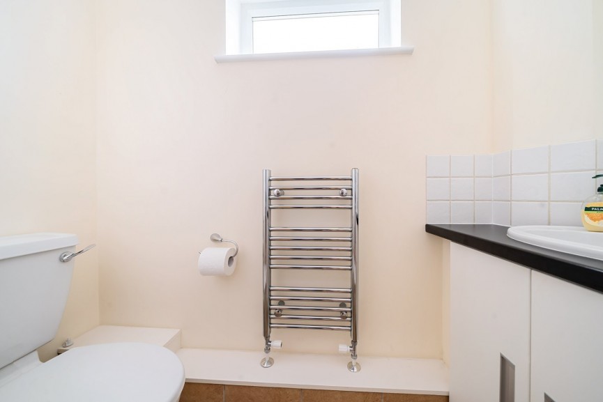 3 bedroom House for Sale Shakespeare Drive, Upper Caldecote, Bedfordshire