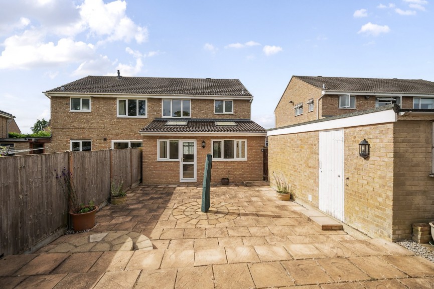 3 bedroom House for Sale Shakespeare Drive, Upper Caldecote, Bedfordshire