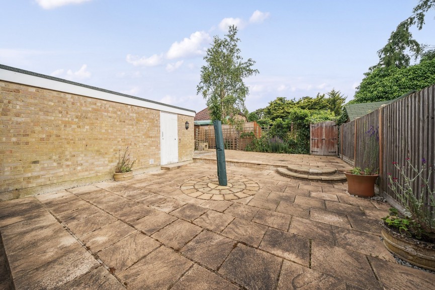 3 bedroom House for Sale Shakespeare Drive, Upper Caldecote, Bedfordshire