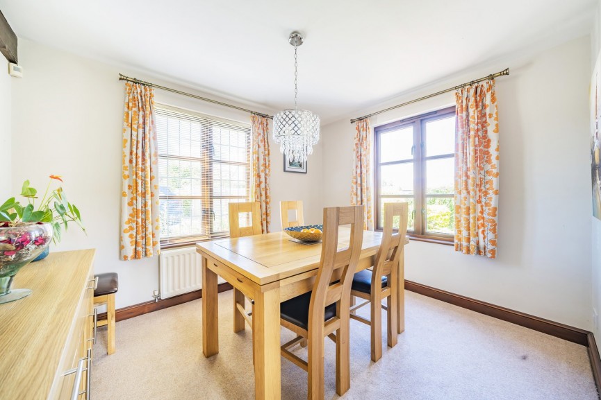 3 bedroom House for Sale School Lane, Shefford, Bedfordshire